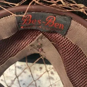 Bes-Ben | Accessories | Vintagebesben Fascinator | Poshmark display picture 2